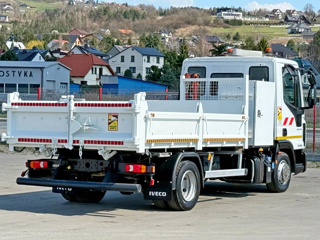 Crane truck Iveco Eurocargo 100-220 *PC 1500 A * TOPZUSTAND: picture 9 Crane truck Iveco Eurocargo 100-220 *PC 1500 A * TOPZUSTAND: picture 9