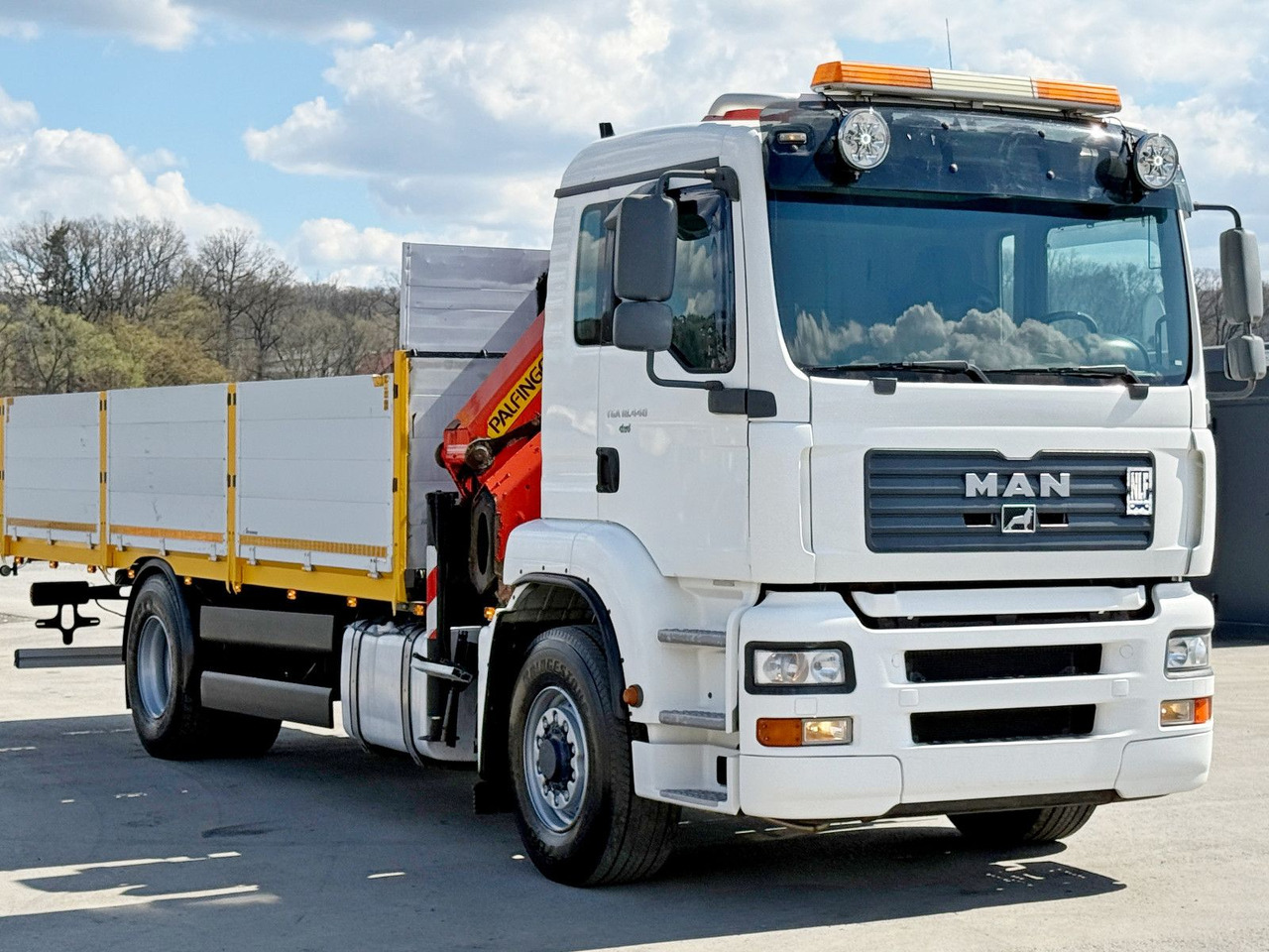 MAN TGA 18.440* PK 16502 + FUNK * 4x4 * TOP - Crane truck: picture 3 MAN TGA 18.440* PK 16502 + FUNK * 4x4 * TOP - Crane truck: picture 3