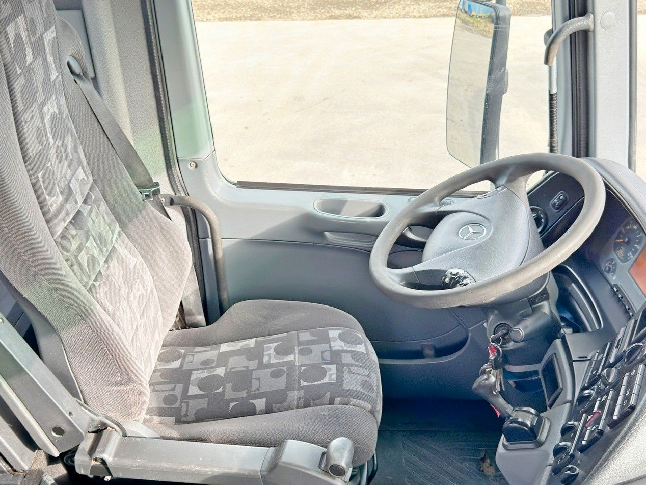 Tipper, Crane truck Mercedes-Benz ACTROS 1841 * PK 10501 + FUNK * TOP * 4x4: picture 12