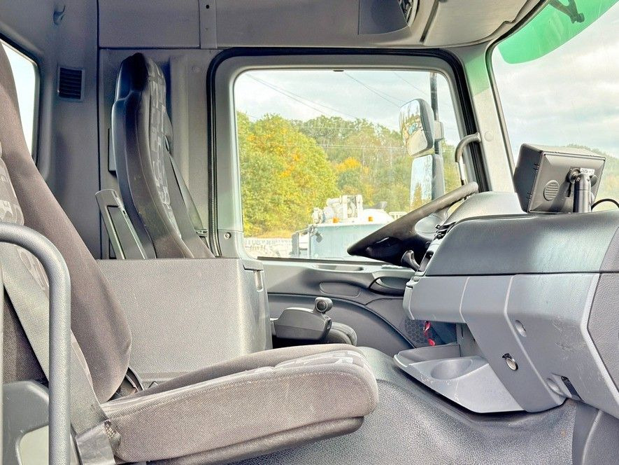 Tipper, Crane truck Mercedes-Benz ACTROS 1841 * PK 10501 + FUNK * TOP * 4x4: picture 11