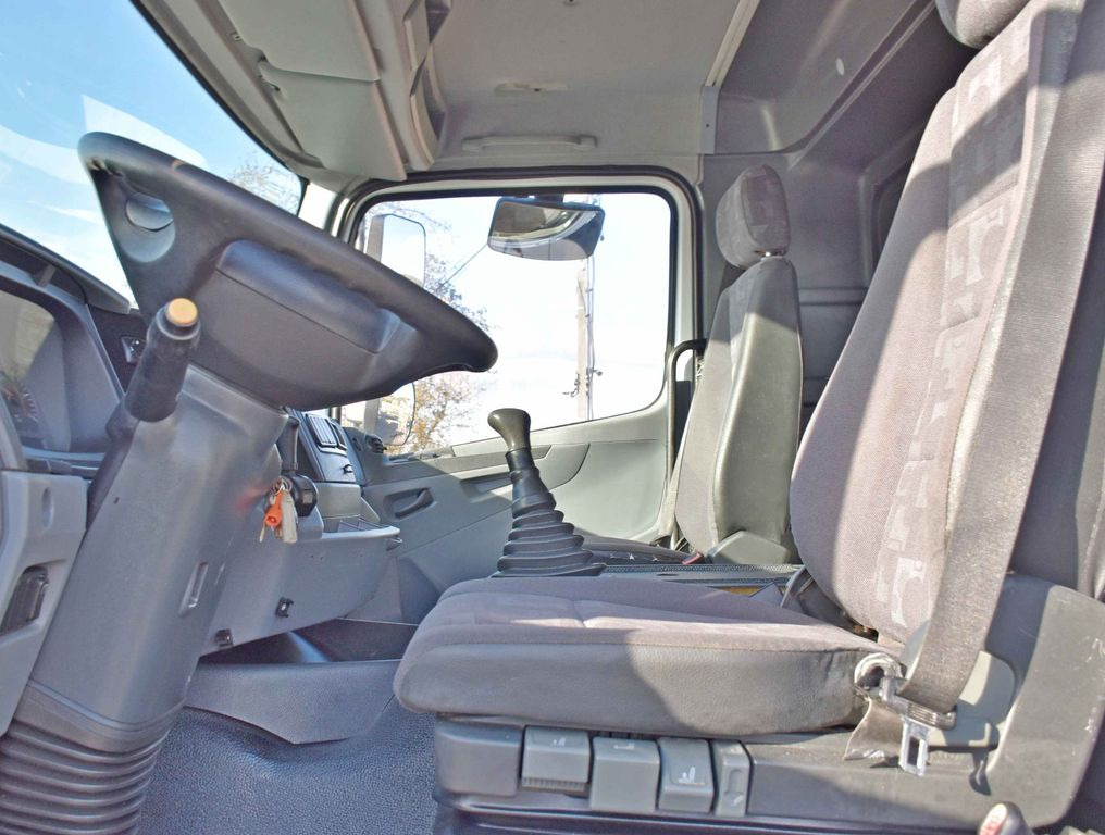 Leasing of Mercedes-Benz AXOR 1823 * KIPPER 4,45 m * TOPZUSTAND  Mercedes-Benz AXOR 1823 * KIPPER 4,45 m * TOPZUSTAND: picture 9