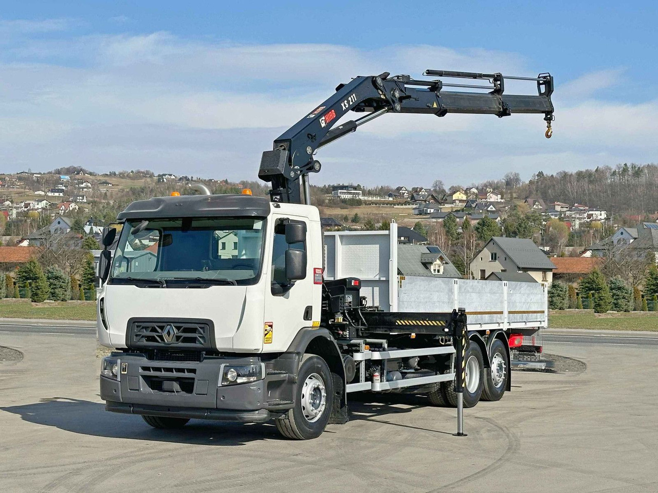 Renault C 320 * HIAB 211 EP - 2 HIDUO + FUNK *TOPZUSTAND - Crane truck: picture 2 Renault C 320 * HIAB 211 EP - 2 HIDUO + FUNK *TOPZUSTAND - Crane truck: picture 2