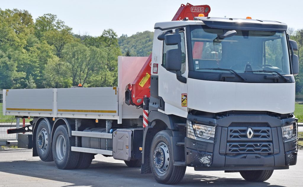 Renault C 380 * PRITSCHE 7,05 m* FASSI F 135C + FUNK - Crane truck: picture 3 Renault C 380 * PRITSCHE 7,05 m* FASSI F 135C + FUNK - Crane truck: picture 3