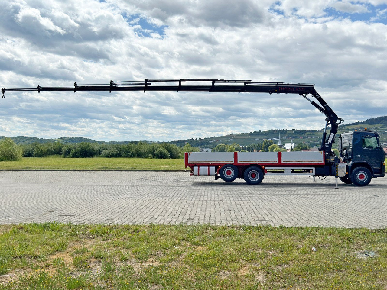 Volvo FM 440 * HIAB 288 E - 8 HIPRO/FUNK * TOPZUSTAND - Crane truck: picture 5 Volvo FM 440 * HIAB 288 E - 8 HIPRO/FUNK * TOPZUSTAND - Crane truck: picture 5