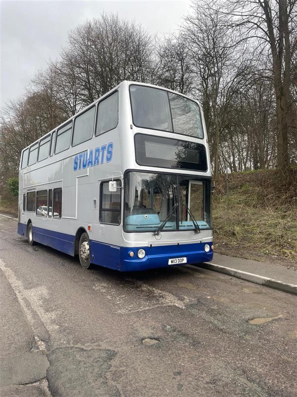 Double-decker bus Volvo b7  double decker 78 seat belted seats: picture 1
