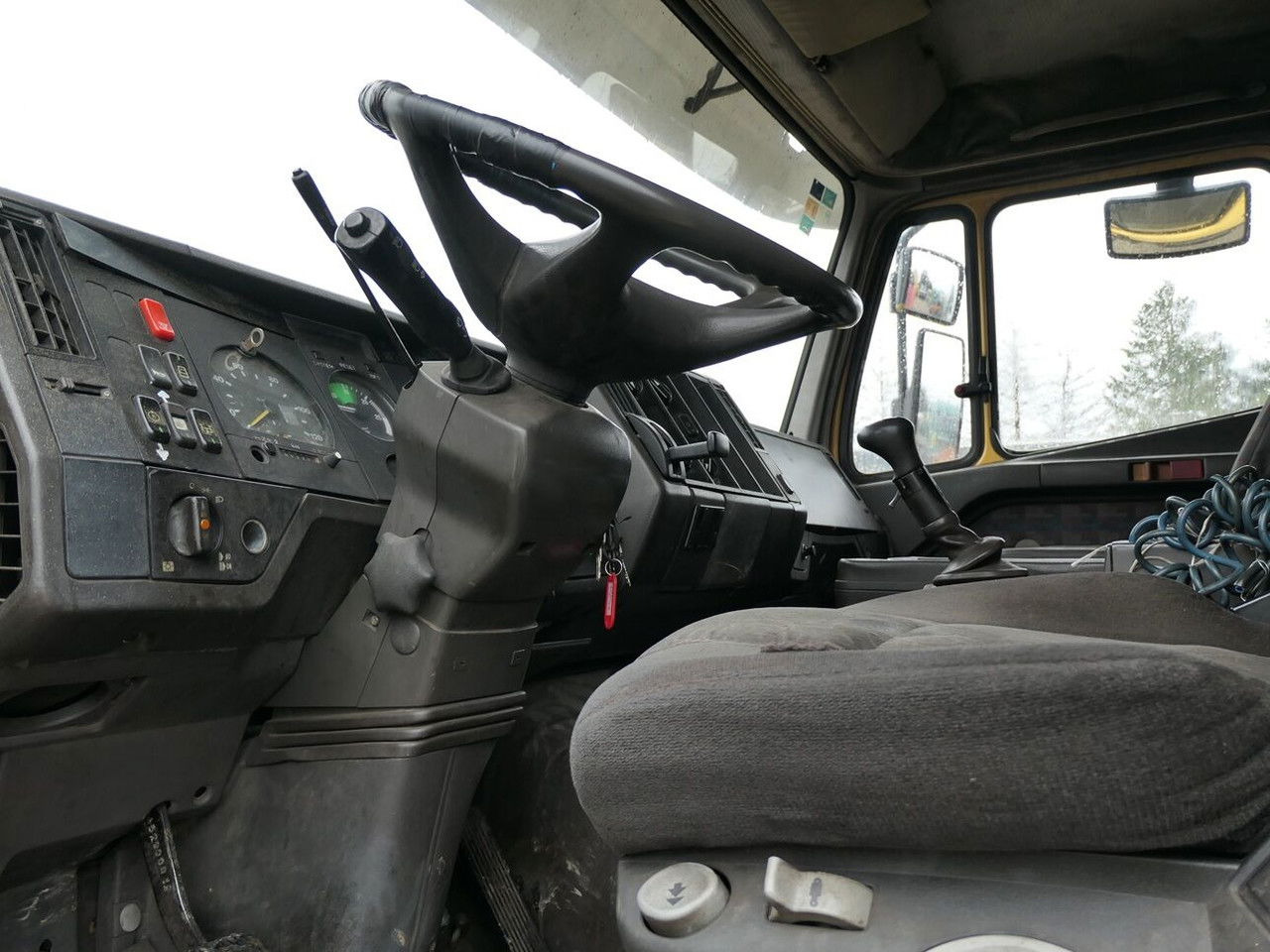 Dropside/ Flatbed truck Mercedes-Benz SK 2638: picture 16 Dropside/ Flatbed truck Mercedes-Benz SK 2638: picture 16