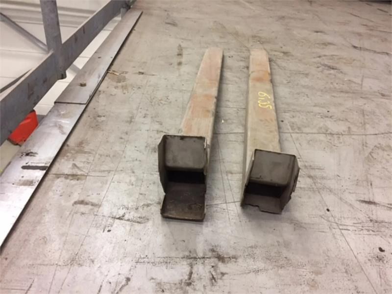Fork Cover RVS L;1150mm W:80mm T: 50mm - Forks for Material handling equipment: picture 4 Fork Cover RVS L;1150mm W:80mm T: 50mm - Forks for Material handling equipment: picture 4