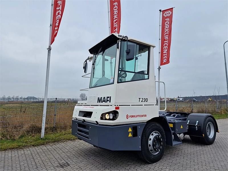 Mafi T230 - Terminal tractor: picture 1 Mafi T230 - Terminal tractor: picture 1