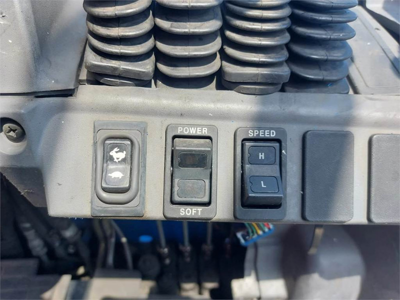 LPG forklift Mitsubishi FG50CN: picture 16