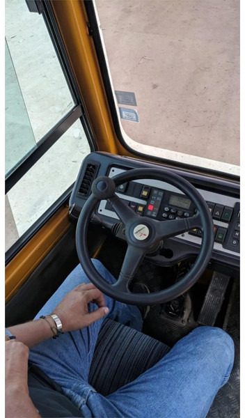 Terberg YT182 - Terminal tractor: picture 3 Terberg YT182 - Terminal tractor: picture 3