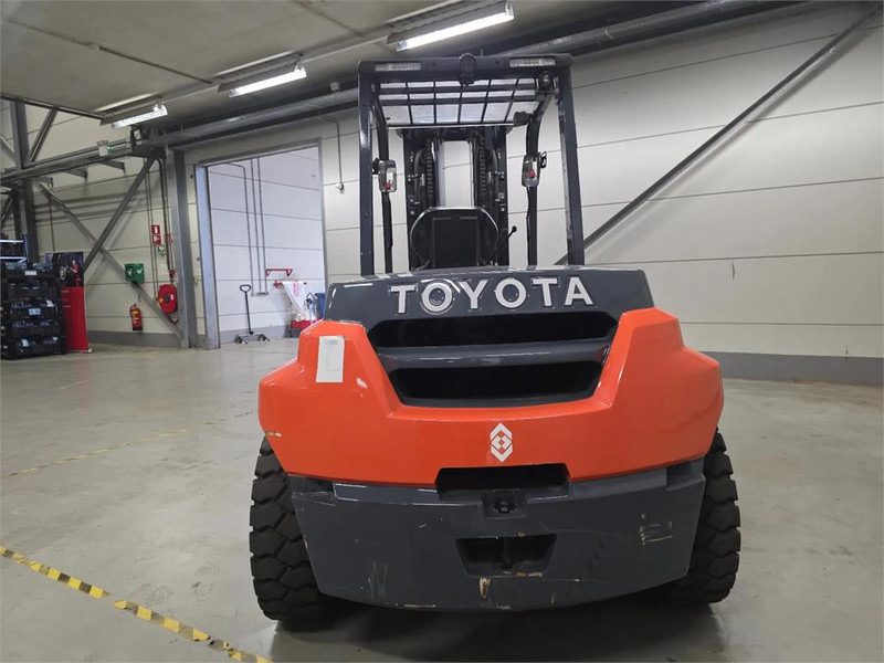 Diesel forklift Toyota 8FD70F: picture 9 Diesel forklift Toyota 8FD70F: picture 9