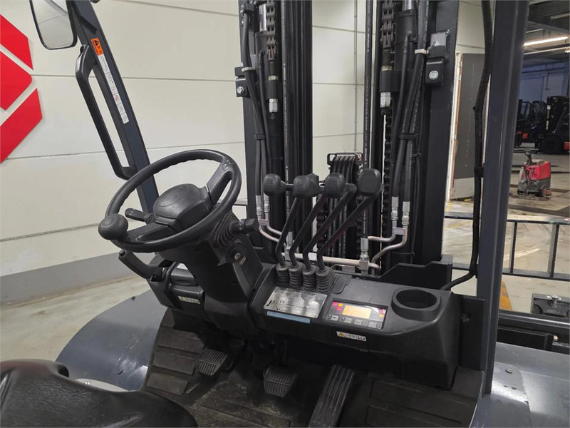 Diesel forklift Toyota 8FD70F: picture 13 Diesel forklift Toyota 8FD70F: picture 13
