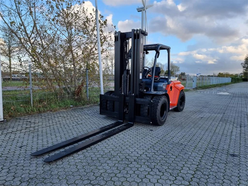 Toyota 8FD70F - Diesel forklift: picture 4 Toyota 8FD70F - Diesel forklift: picture 4