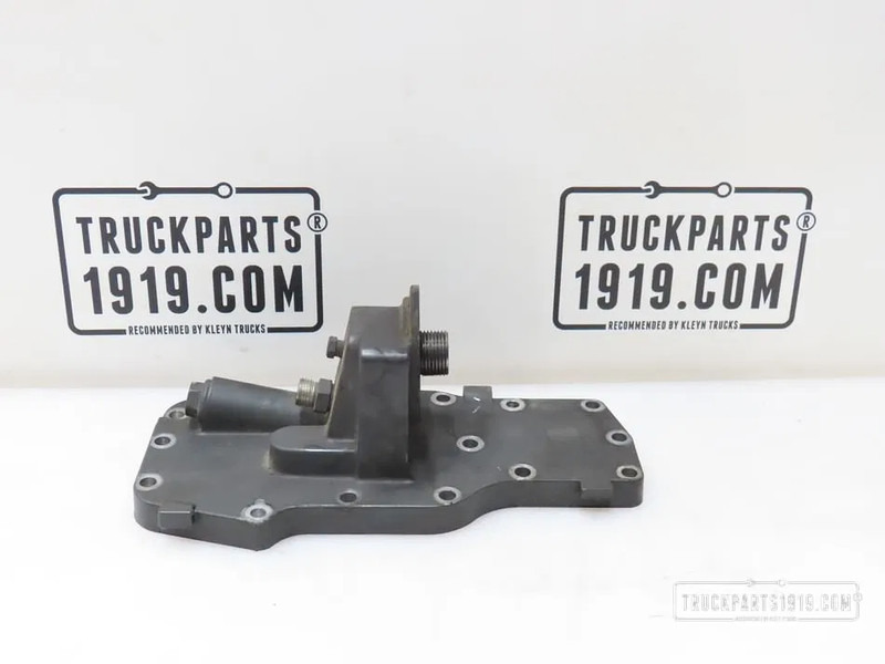 DAF 1704649 Oliefiltersteun DAF PX7 - Engine and parts for Truck: picture 1 DAF 1704649 Oliefiltersteun DAF PX7 - Engine and parts for Truck: picture 1