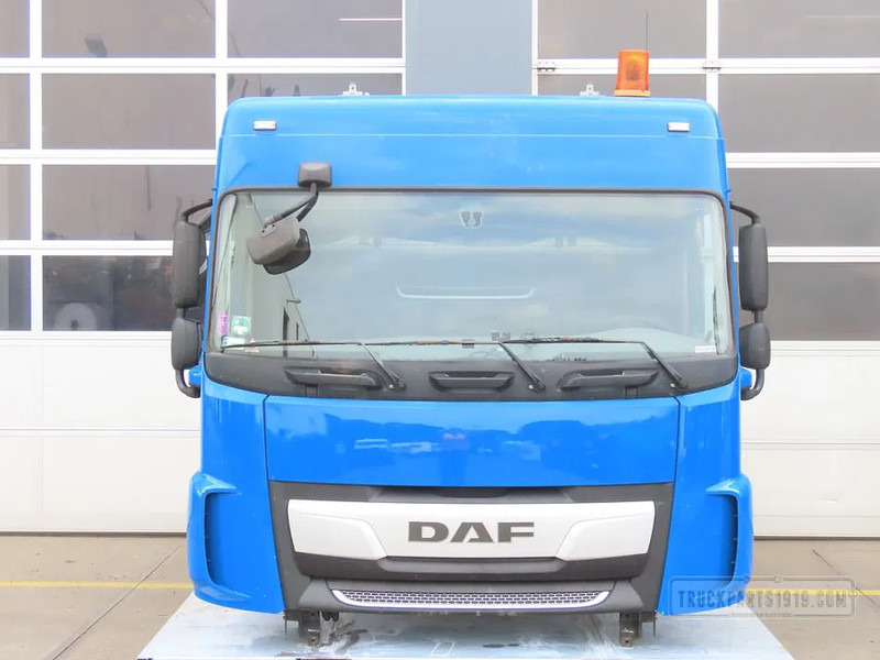DAF Body & Chassis Parts Cabine DAF XF Space Cab - Cab and interior for Truck: picture 1 DAF Body & Chassis Parts Cabine DAF XF Space Cab - Cab and interior for Truck: picture 1
