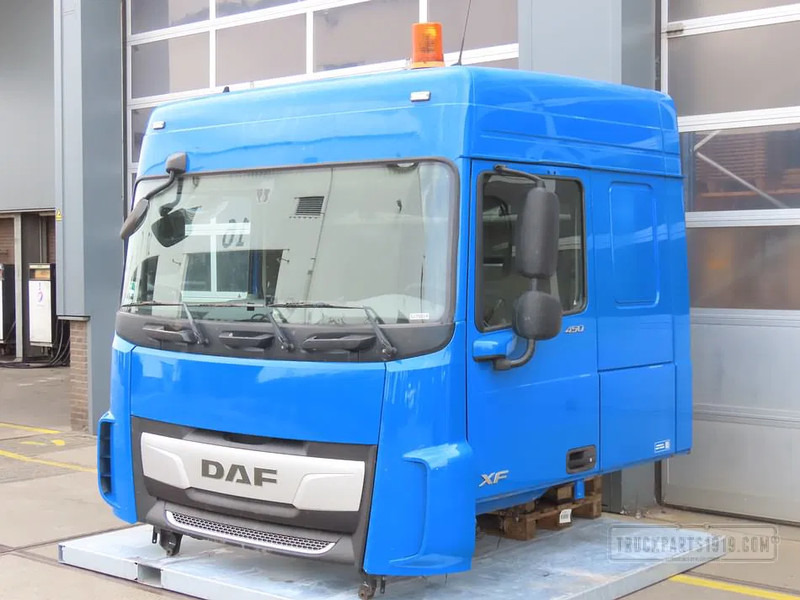 DAF Body & Chassis Parts Cabine DAF XF Space Cab - Cab and interior for Truck: picture 2 DAF Body & Chassis Parts Cabine DAF XF Space Cab - Cab and interior for Truck: picture 2