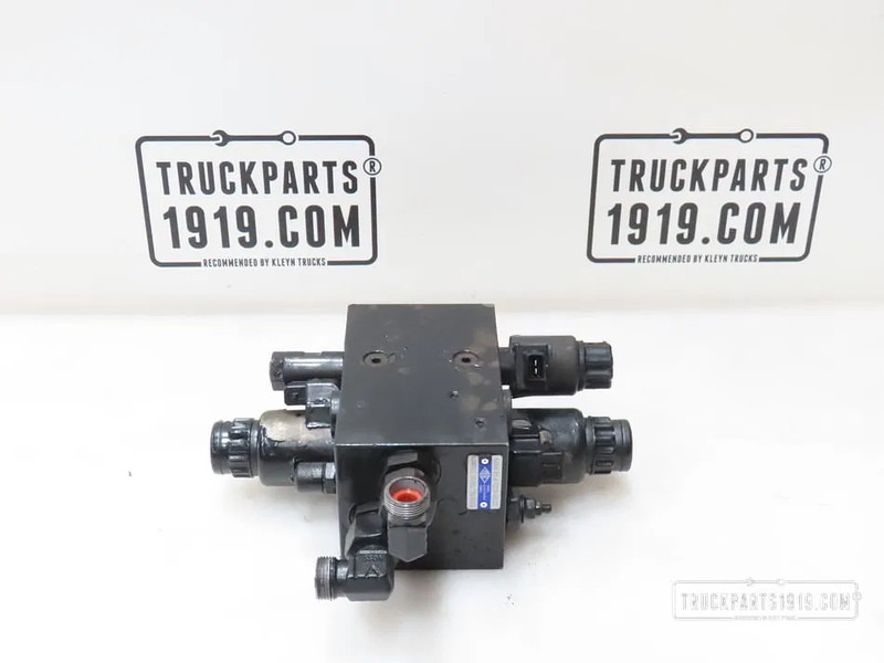 MAN 81.47103-6035 Kleppenblok - Hydraulics for Truck: picture 1 MAN 81.47103-6035 Kleppenblok - Hydraulics for Truck: picture 1