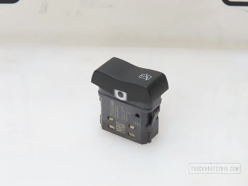 Scania 2092008 Schakelaar Scania - Dashboard for Truck: picture 1 Scania 2092008 Schakelaar Scania - Dashboard for Truck: picture 1