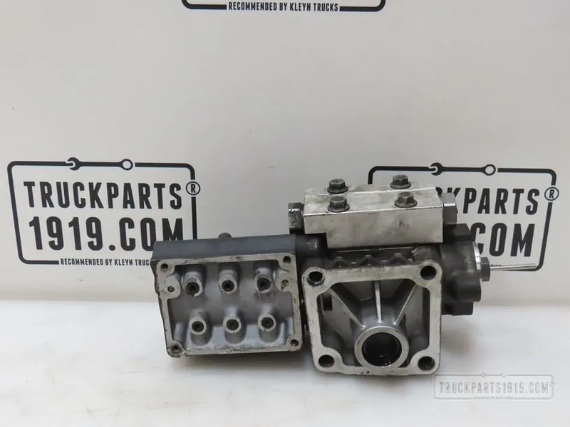 Scania 2430082 Schakelhuis Scania - Gearbox for Truck: picture 2 Scania 2430082 Schakelhuis Scania - Gearbox for Truck: picture 2