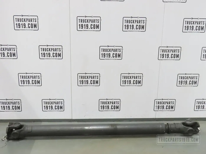 Volvo 1067765 Aandrijfas - Drive shaft for Truck: picture 1 Volvo 1067765 Aandrijfas - Drive shaft for Truck: picture 1