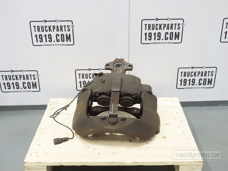 Volvo Brake System Remklauw Re. voor Volvo - Brake caliper for Truck: picture 1 Volvo Brake System Remklauw Re. voor Volvo - Brake caliper for Truck: picture 1