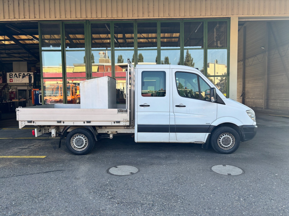 MERCEDES 316 CDI - Flatbed van, Combi van: picture 4 MERCEDES 316 CDI - Flatbed van, Combi van: picture 4
