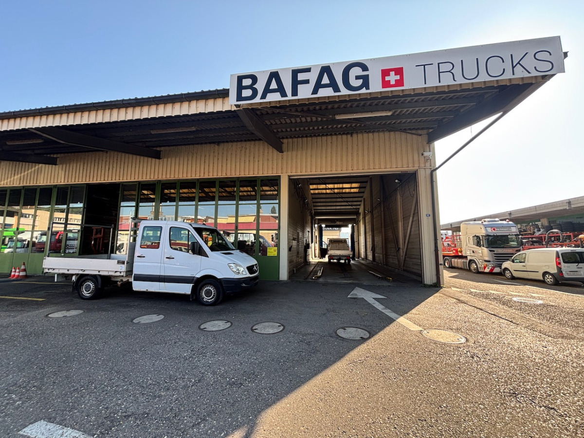 MERCEDES 316 CDI - Flatbed van, Combi van: picture 3 MERCEDES 316 CDI - Flatbed van, Combi van: picture 3