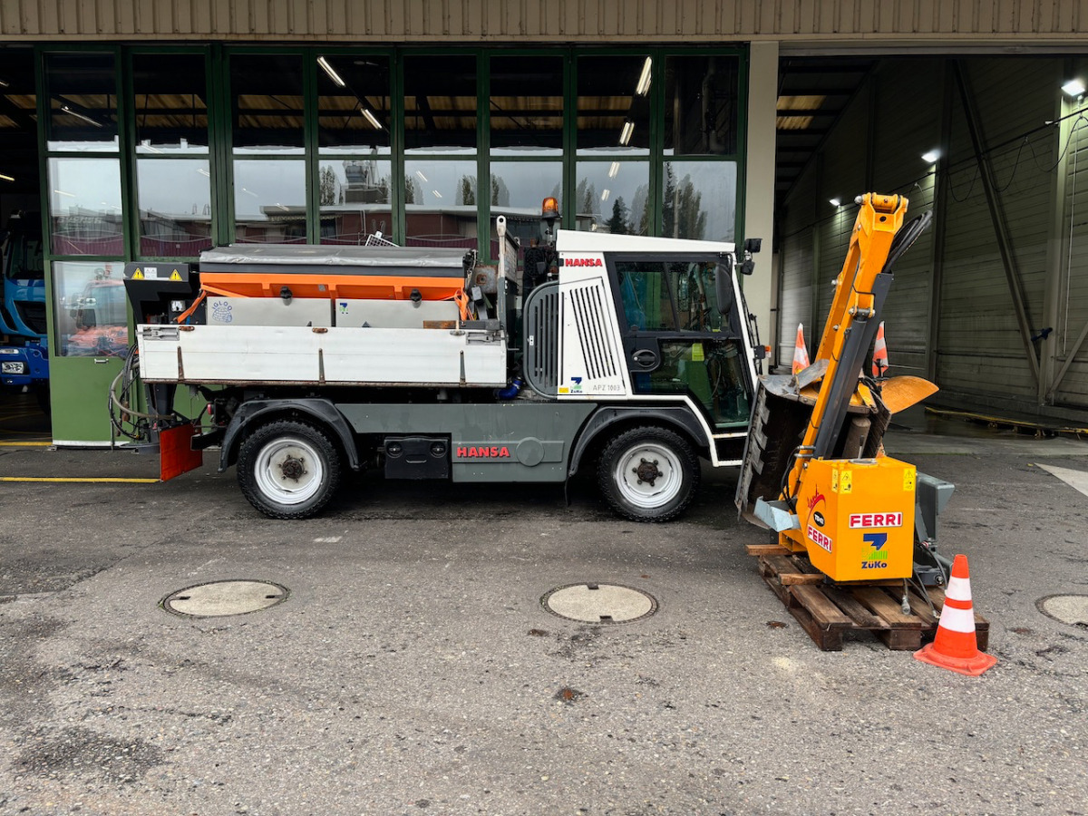 Marke Hansa APZ 1003L - Snow removal vehicle: picture 4 Marke Hansa APZ 1003L - Snow removal vehicle: picture 4