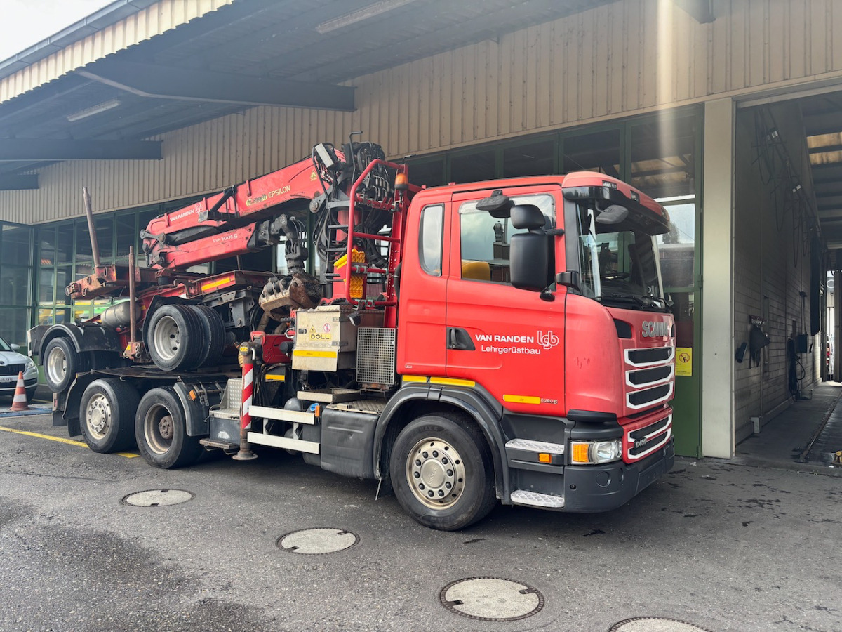 SCANIA G490 6x2 - Timber truck, Crane truck: picture 1 SCANIA G490 6x2 - Timber truck, Crane truck: picture 1