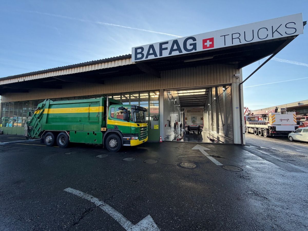 SCANIA P320DB - Garbage truck: picture 2 SCANIA P320DB - Garbage truck: picture 2