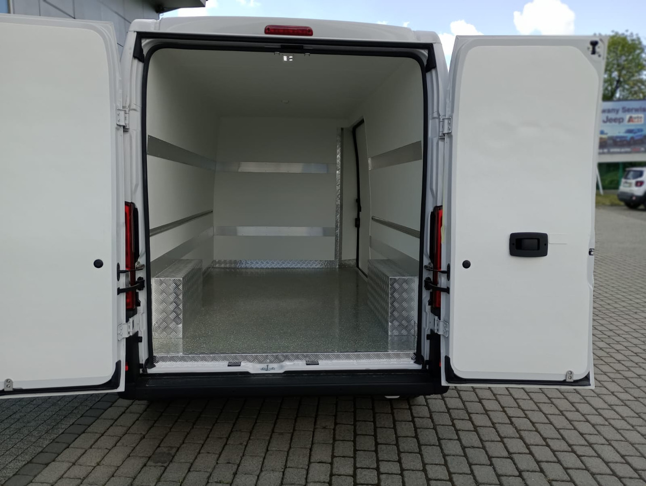 Fiat Ducato 140 L3H2 Kühlkasten - Refrigerated van: picture 5 Fiat Ducato 140 L3H2 Kühlkasten - Refrigerated van: picture 5