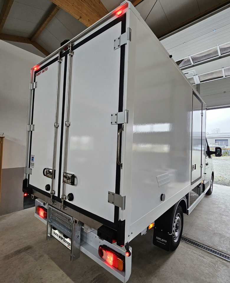 Renault Master Kühlkoffer O°/+20°C 230V Standkühlung - Refrigerated van: picture 4 Renault Master Kühlkoffer O°/+20°C 230V Standkühlung - Refrigerated van: picture 4