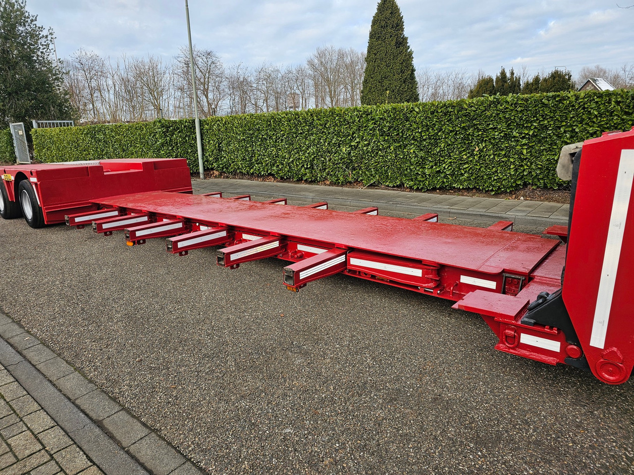 Doll T2H S3 Excavator Lowloader - Low loader semi-trailer: picture 5 Doll T2H S3 Excavator Lowloader - Low loader semi-trailer: picture 5
