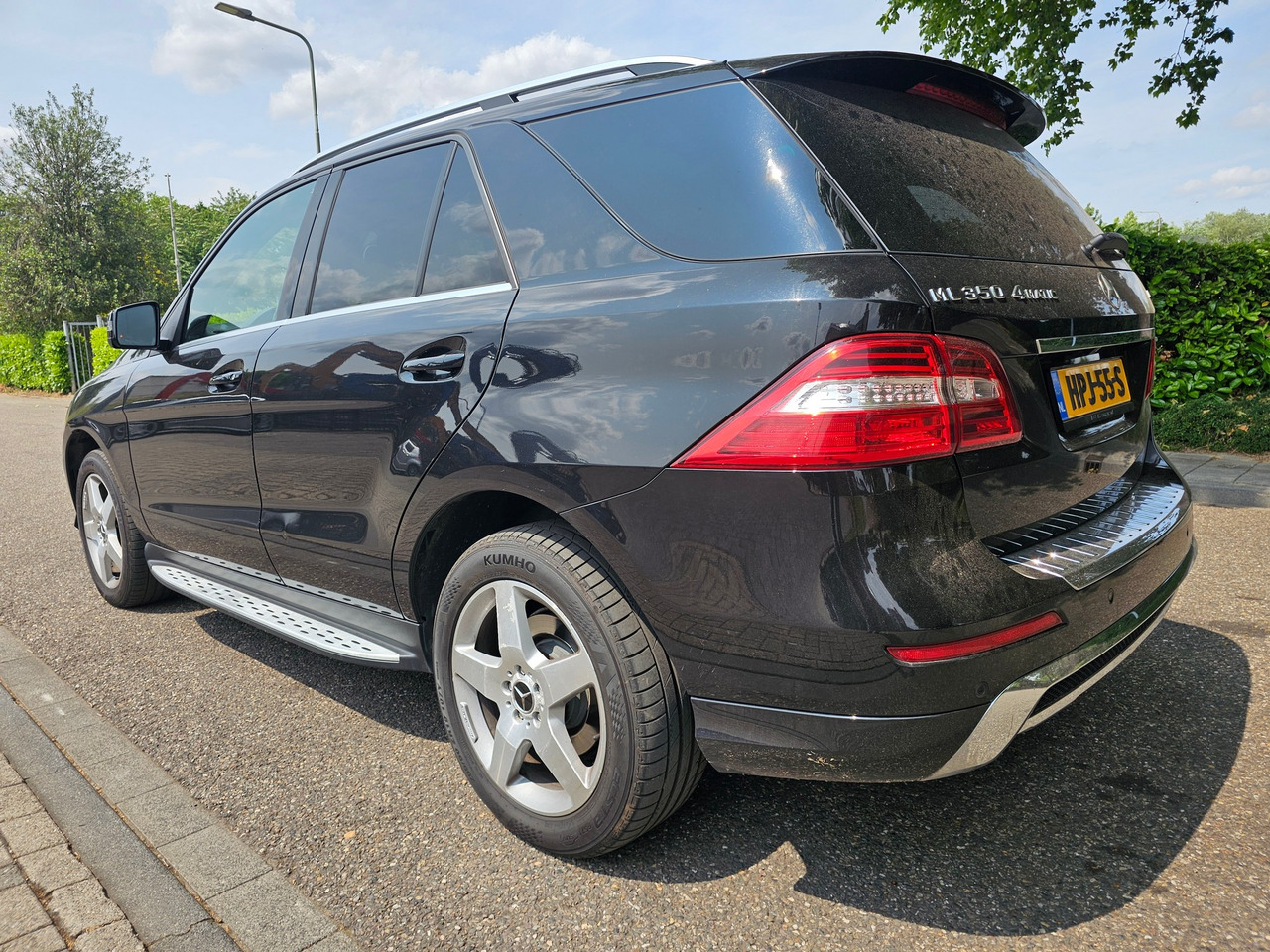Mercedes Benz ML 350 Bluetec AMG - SUV: picture 3 Mercedes Benz ML 350 Bluetec AMG - SUV: picture 3