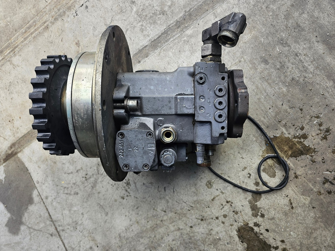 Rexroth A4VG56EP3D1 - Hydraulic pump for Construction machinery: picture 1 Rexroth A4VG56EP3D1 - Hydraulic pump for Construction machinery: picture 1