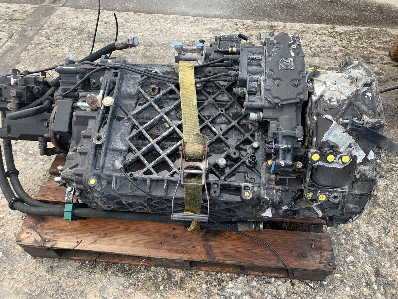 GEARBOX 16S2523 MAN TGA - Gearbox for Truck: picture 4 GEARBOX 16S2523 MAN TGA - Gearbox for Truck: picture 4