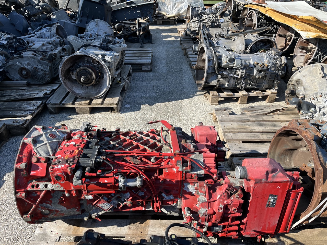 GEARBOX ZF 16S2521-INTARTER MAN TGA - Gearbox for Truck: picture 3 GEARBOX ZF 16S2521-INTARTER MAN TGA - Gearbox for Truck: picture 3