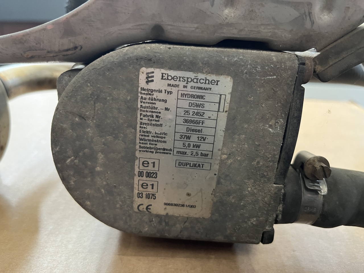 HOT AIR AUXILIARY HEATER EBERSPACHER SPRINTER - Heating/ Ventilation for Van: picture 5 HOT AIR AUXILIARY HEATER EBERSPACHER SPRINTER - Heating/ Ventilation for Van: picture 5