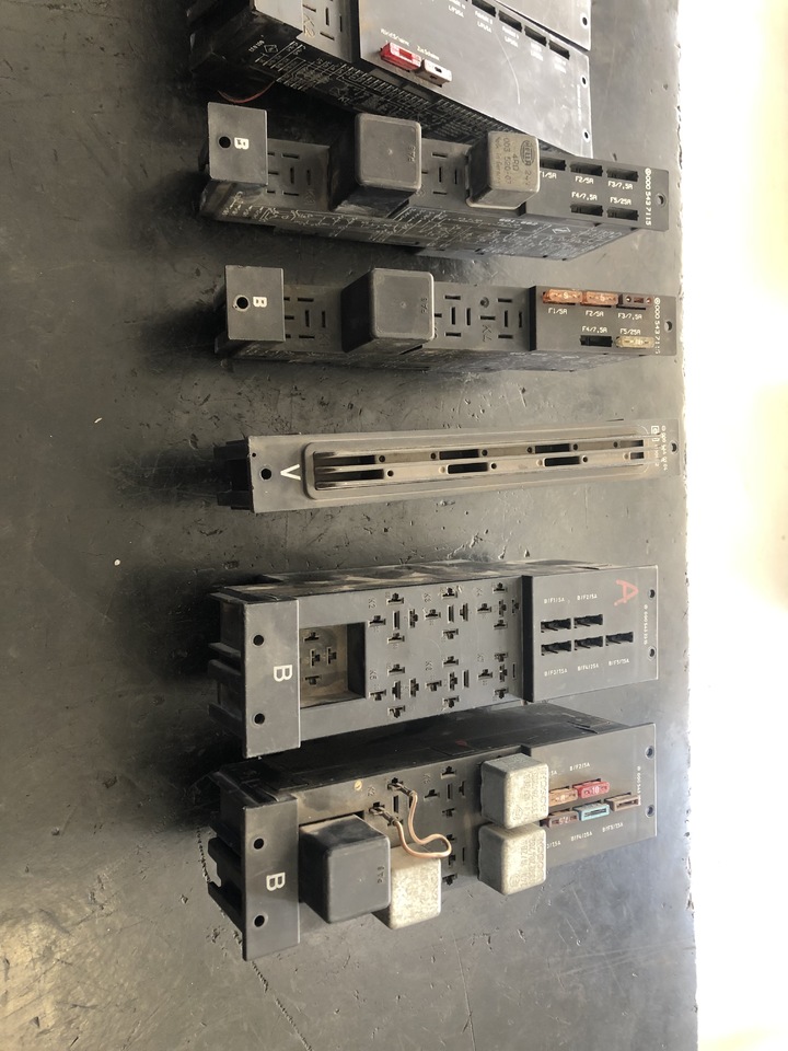 MODULE MERCEDES BENZ SK - Relay: picture 5 MODULE MERCEDES BENZ SK - Relay: picture 5