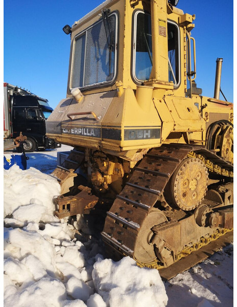 Bulldozer Caterpillar D5H: picture 9