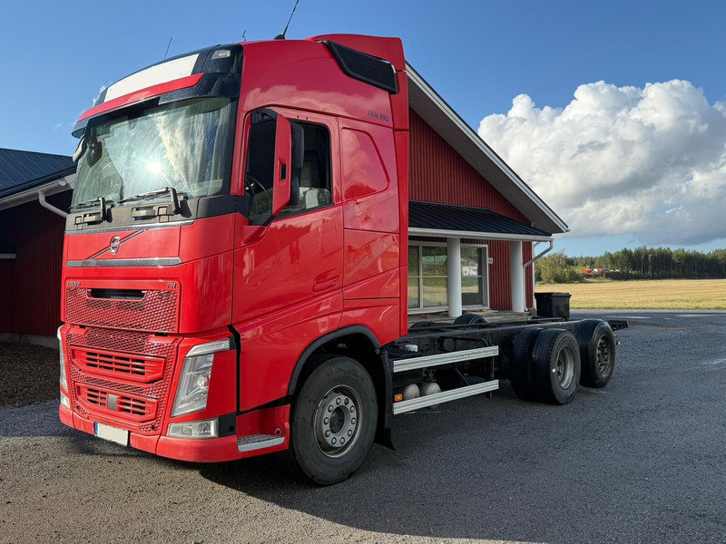 Volvo FH540 - Cab chassis truck: picture 1 Volvo FH540 - Cab chassis truck: picture 1