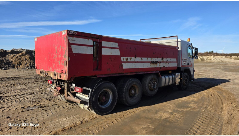 Volvo FM440 - Tipper: picture 3 Volvo FM440 - Tipper: picture 3