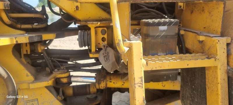Volvo L220E - Wheel loader: picture 4 Volvo L220E - Wheel loader: picture 4