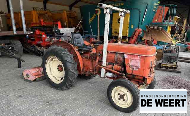 Renault type 50 smalspoor traktor - Compact tractor: picture 1 Renault type 50 smalspoor traktor - Compact tractor: picture 1