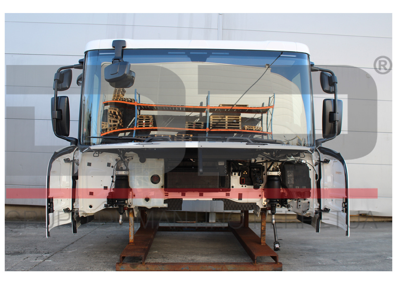 Scania Cabine incompleta CP14 teto baixo S/LPGRS - Cab for Truck: picture 3 Scania Cabine incompleta CP14 teto baixo S/LPGRS - Cab for Truck: picture 3