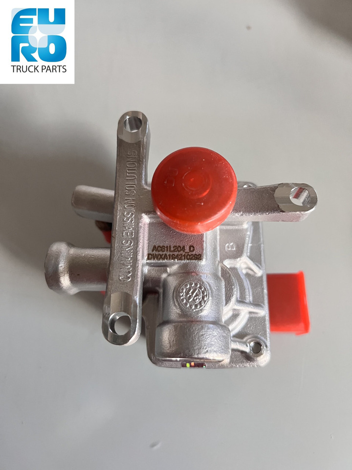 DAF Doseerklep AdBlue® CUMMINS 2115847C - Fuel system for Truck: picture 2 DAF Doseerklep AdBlue® CUMMINS 2115847C - Fuel system for Truck: picture 2