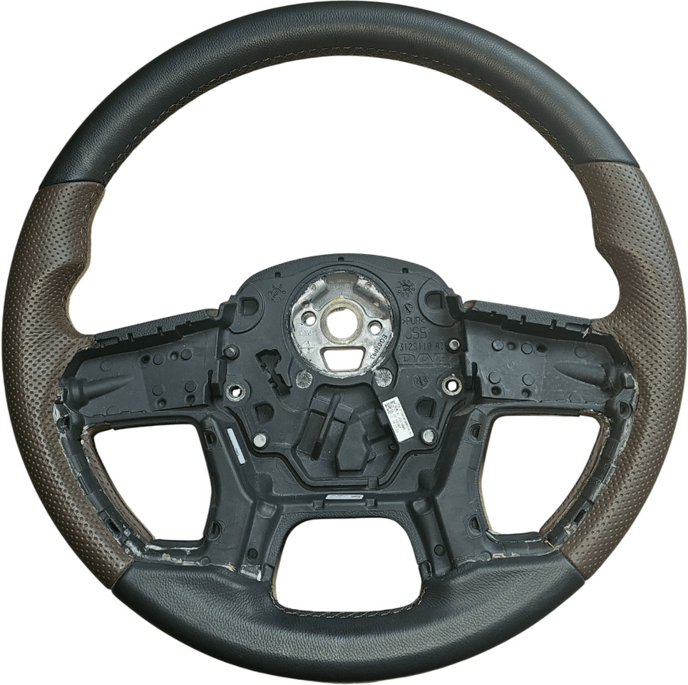 DAF XG STUURWIEL | GEBRUIKT +BORG | 2327993U - Steering wheel for Truck: picture 1 DAF XG STUURWIEL | GEBRUIKT +BORG | 2327993U - Steering wheel for Truck: picture 1