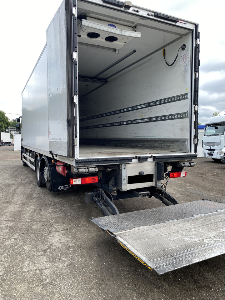 RENAULT T - Refrigerator truck: picture 3 RENAULT T - Refrigerator truck: picture 3