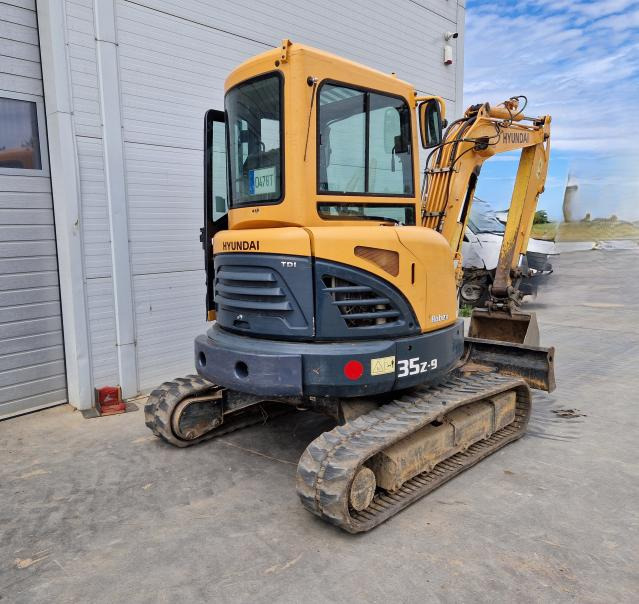 HYUNDAI Robex 35Z-9 - Mini excavator: picture 2 HYUNDAI Robex 35Z-9 - Mini excavator: picture 2