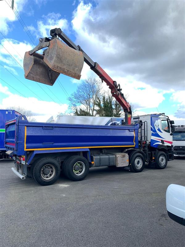 2016 Renault Trucks C 430.32 8X4 RK E6 - Tipper, Crane truck: picture 3 2016 Renault Trucks C 430.32 8X4 RK E6 - Tipper, Crane truck: picture 3